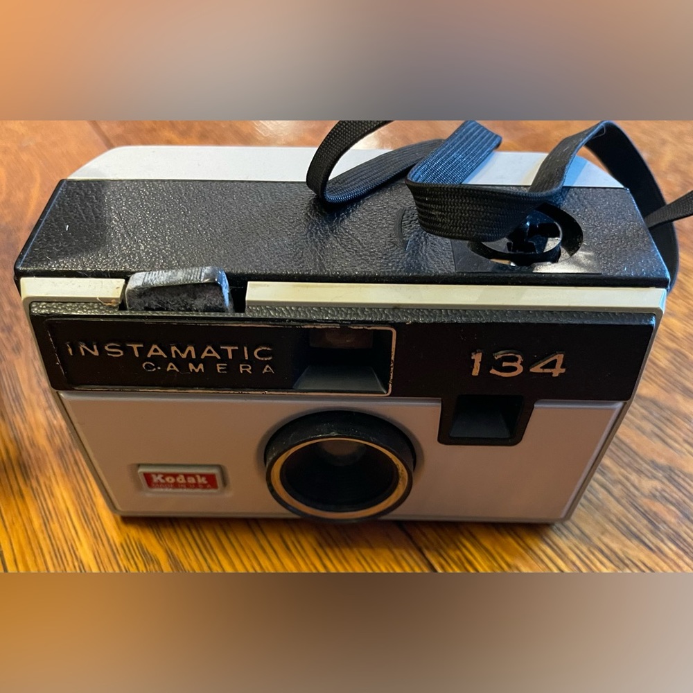 Vintage KODAK Instamatic CAMERA 134 * Clean Clear Glass with Bag and Manual